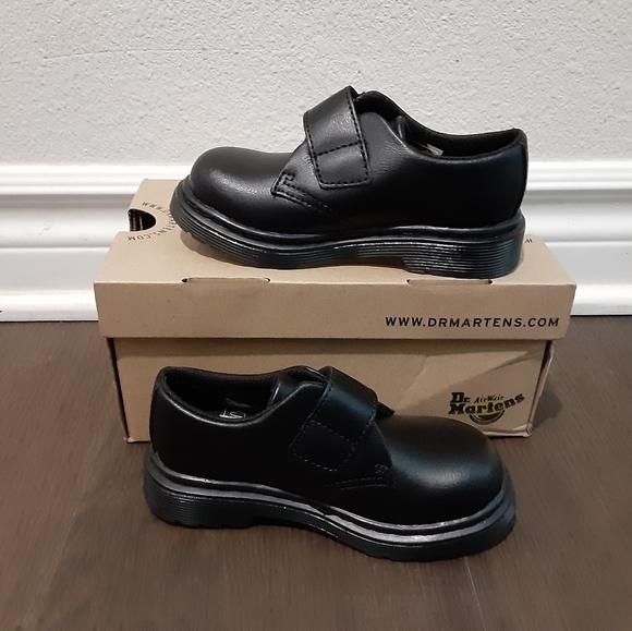 Dr. Martens - Picture 4 of 4